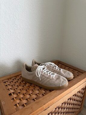 adidas Beige Suede Low-Top Sneakers with White Laces